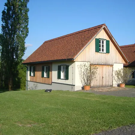 Winzerhaus Im Paradies * Шпильфельд